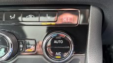 Skoda Karoq 2.0 TDI Scout 4x4 5dr Diesel Estate